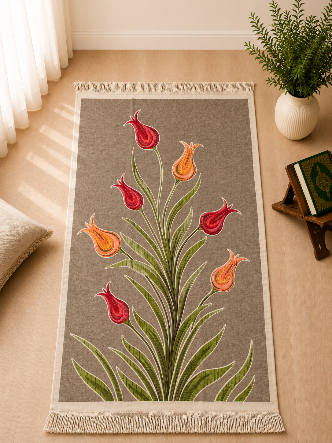 NUSUKI Turkish Embroidered Floral Prayer Mat - Tulip